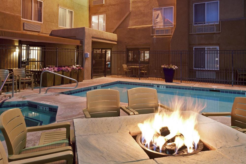 At Santa Fe, Surestay Collection By Western Hotel 3*