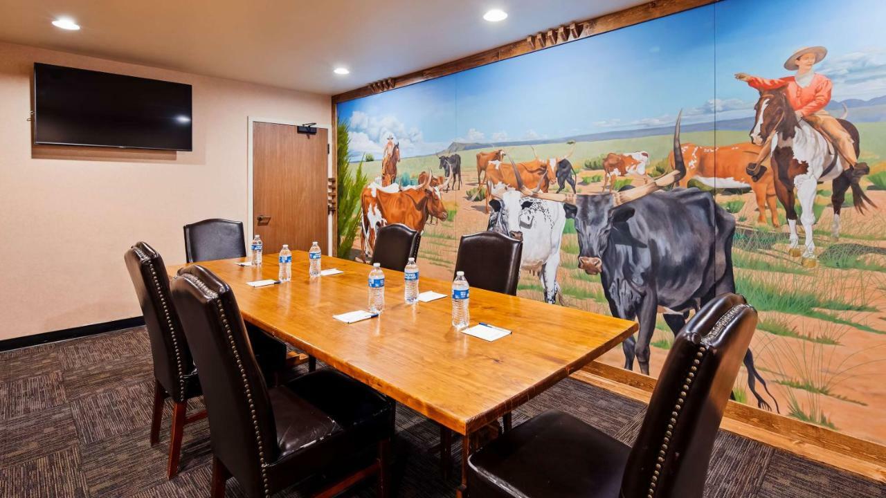 At Santa Fe, Surestay Collection By Western 3*